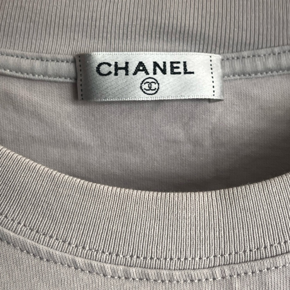 Chanel Top - Picture 4 of 7